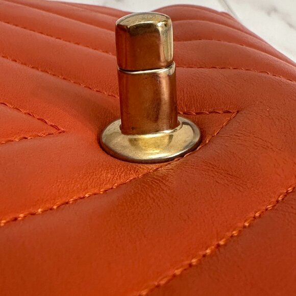 Chanel Small Coco Top Handle Chevron Quilted Flap Calfskin Red Orange/Gold Hrdwr - Picture 4 of 15